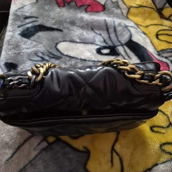 STEVE MADDEN QUILTED BAG - Picture 3 of 7